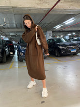 Load image into Gallery viewer, SleekandChic oversized Dress
