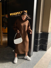 Load image into Gallery viewer, SleekandChic oversized Dress
